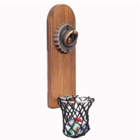 Bieröffner Wand mit Fangnetz Holz Braun