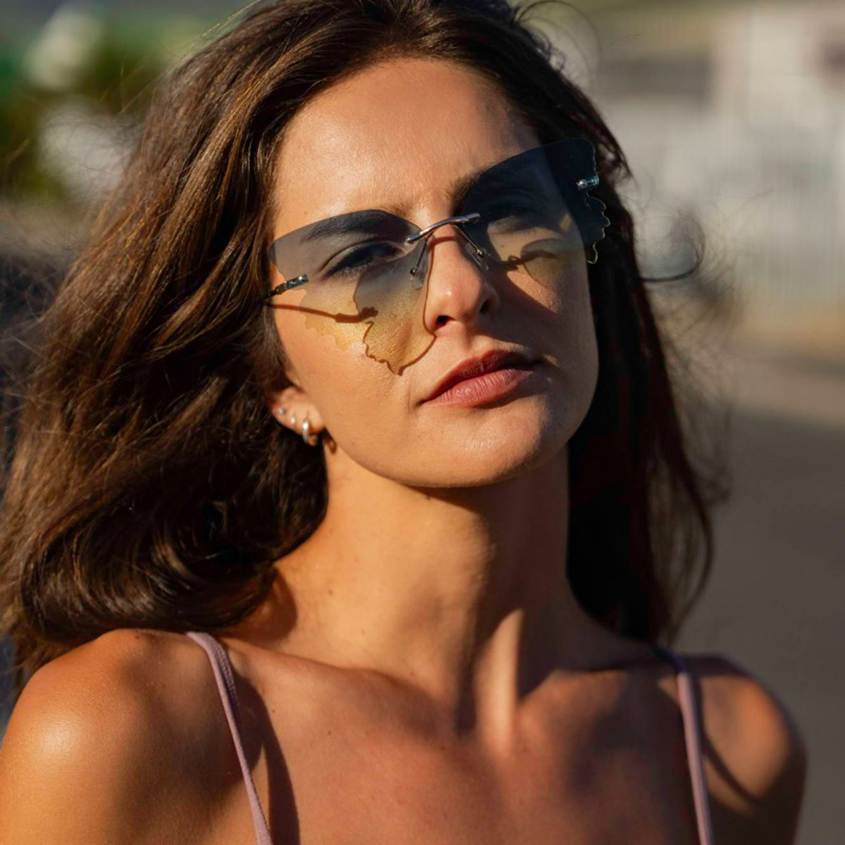 Sonnenbrille Schmetterling Gold – Grüne Gläser – Bild 3