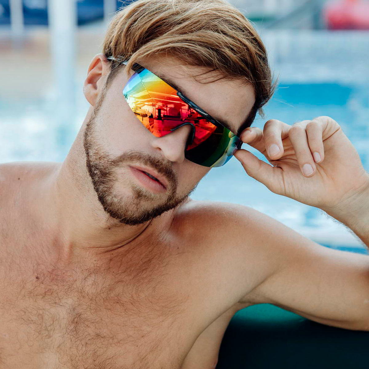 Schwarze Sport-Sonnenbrille mit glänzendem, halb randlosem Gestell – Multicolor-Glas – Bild 4