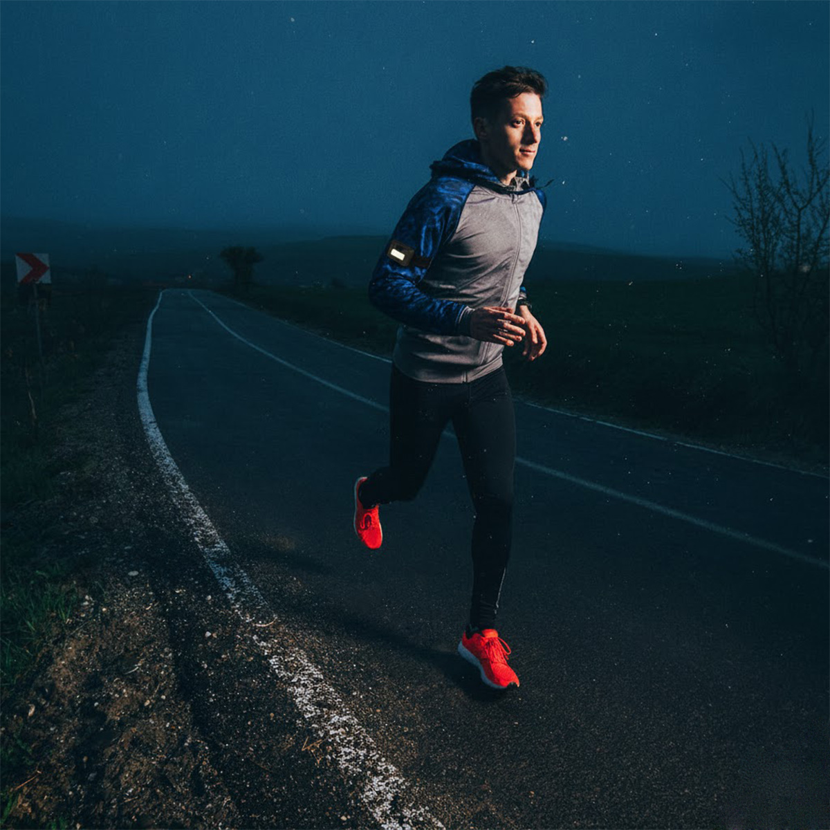 Stirnlampe – Verstellbares elastisches Band – Für Arm und Kopf – Schwarz – Bild 2